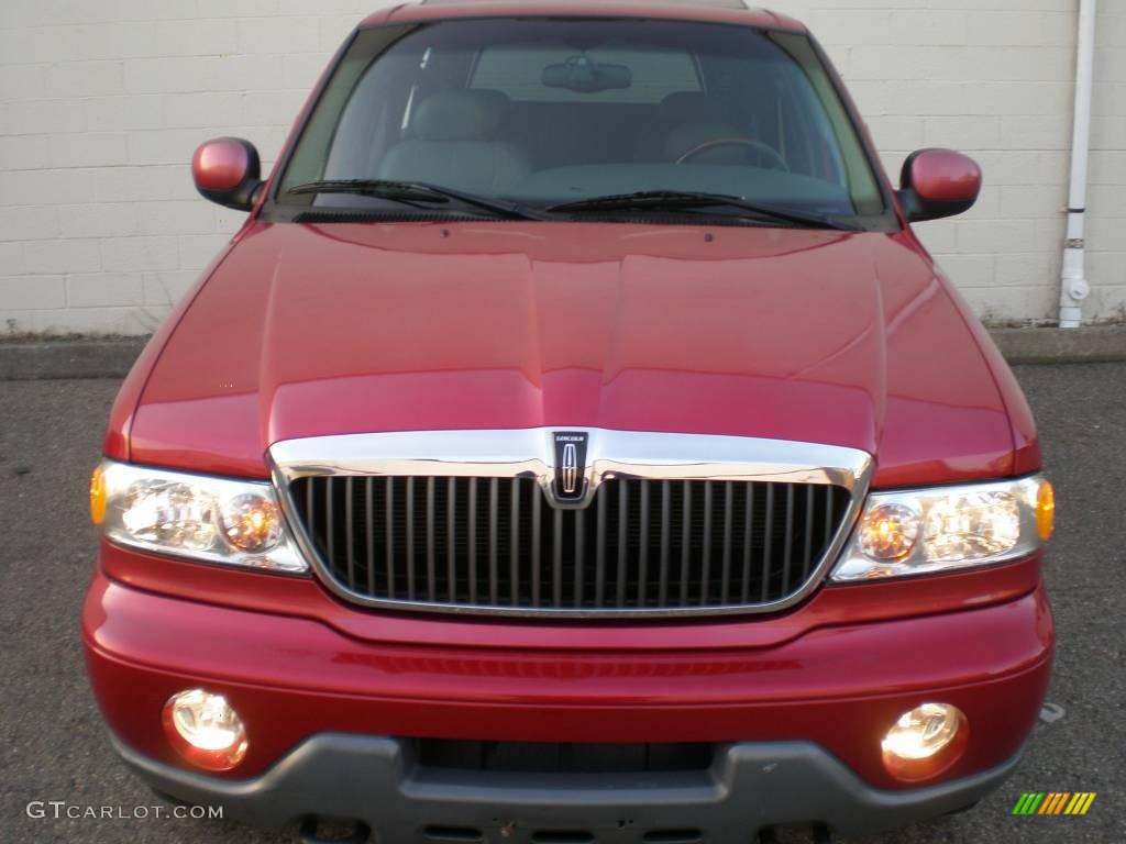 2001 Navigator 4x4 - Laser Red Metallic / Medium Graphite photo #5