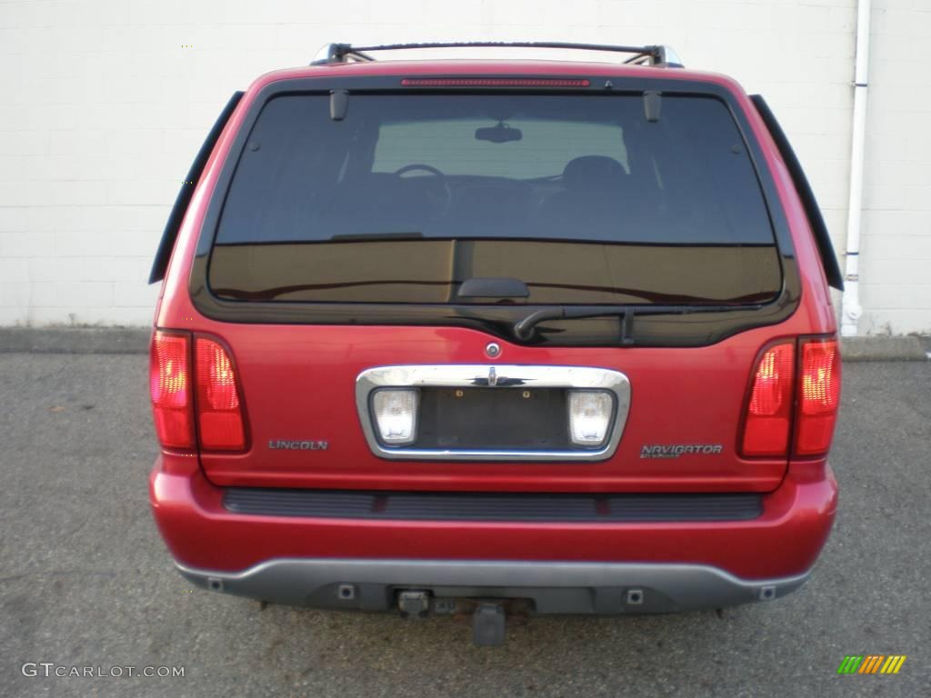 2001 Navigator 4x4 - Laser Red Metallic / Medium Graphite photo #8