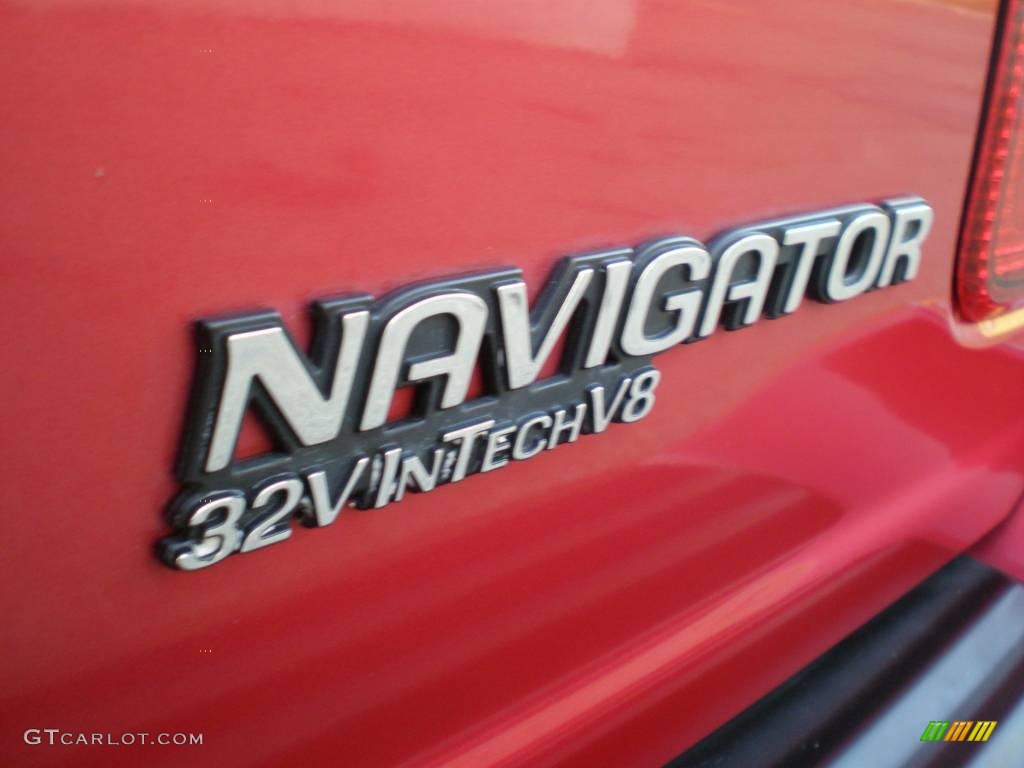 2001 Navigator 4x4 - Laser Red Metallic / Medium Graphite photo #11