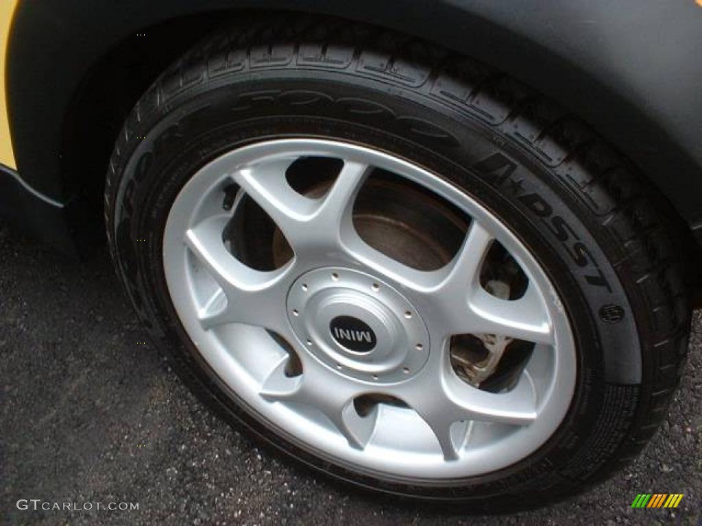 2002 Cooper S Hardtop - Liquid Yellow / Panther Black photo #10