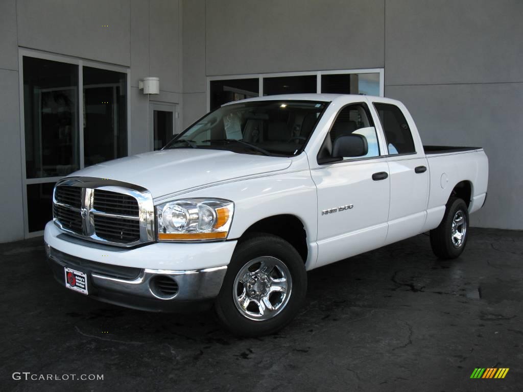 2006 Ram 1500 SLT Quad Cab - Bright White / Medium Slate Gray photo #2