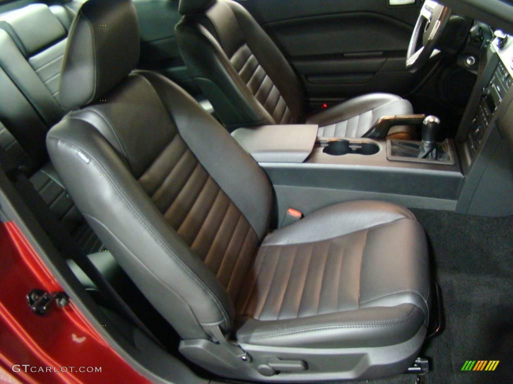 2006 Mustang GT Premium Coupe - Redfire Metallic / Dark Charcoal photo #12