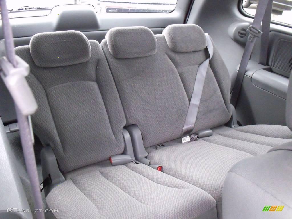 2007 Grand Caravan SE - Inferno Red Crystal Pearl / Medium Slate Gray photo #16