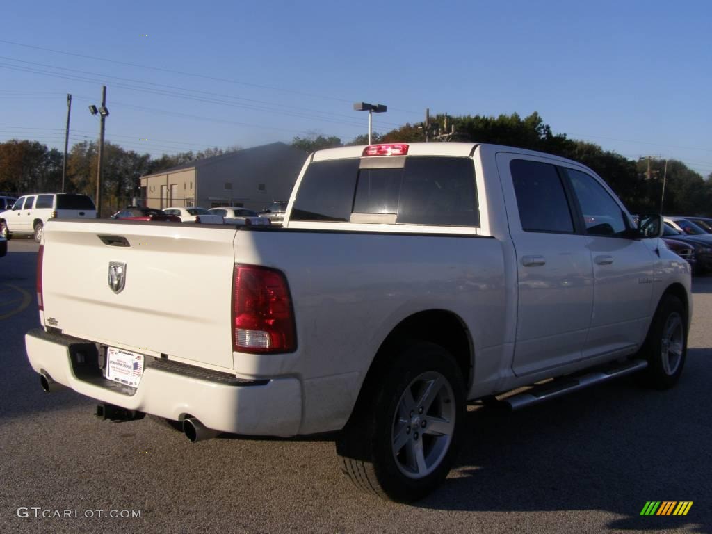 2009 Ram 1500 Sport Crew Cab - Stone White / Dark Slate/Medium Graystone photo #3