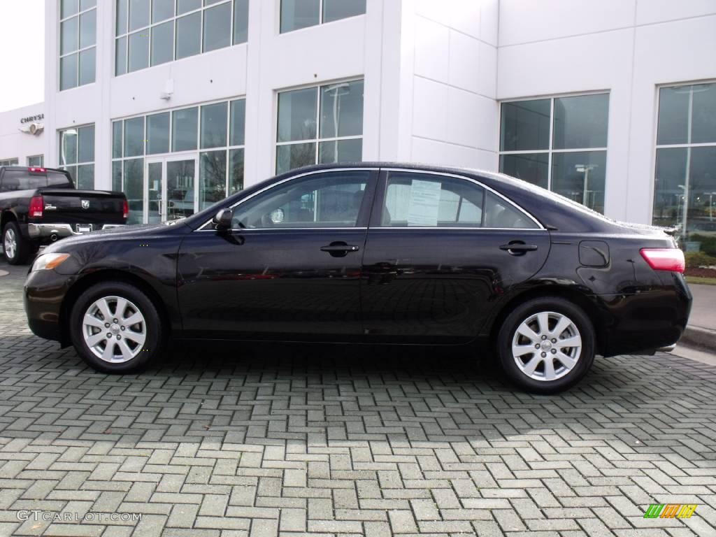 2007 Camry XLE V6 - Black / Bisque photo #2