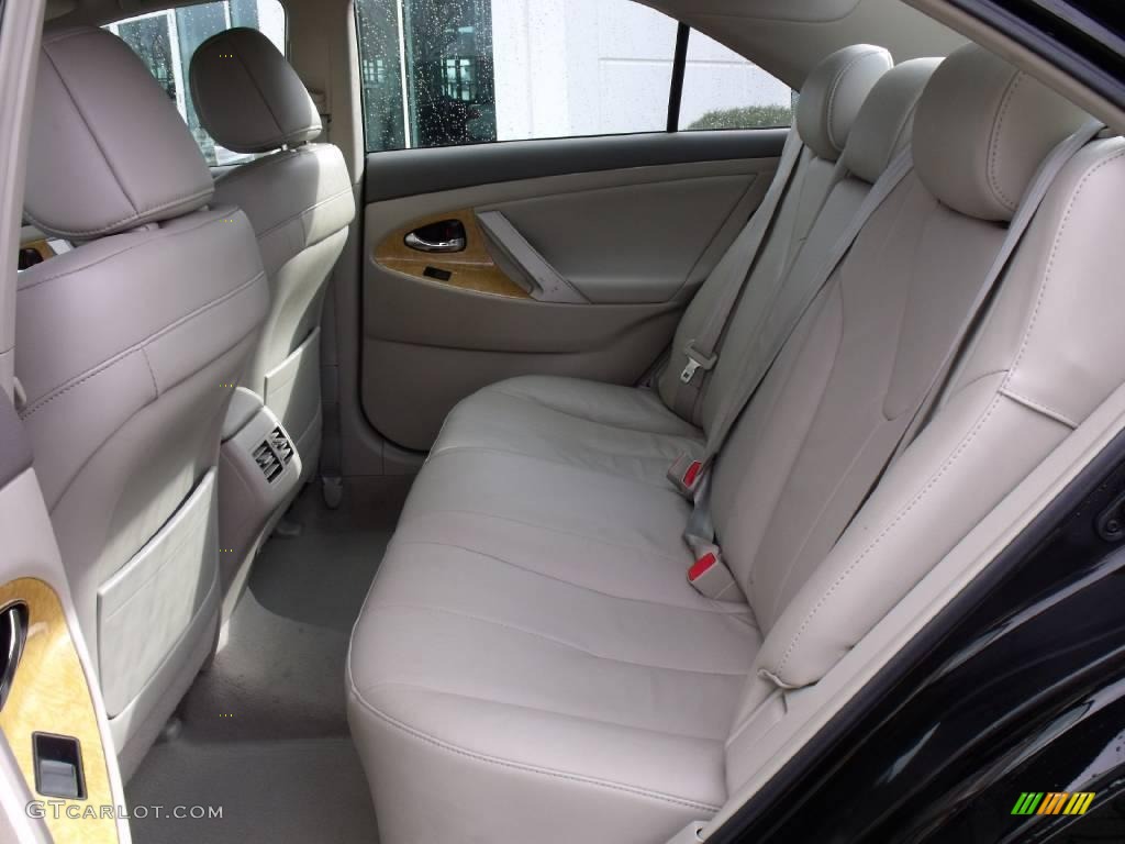 2007 Camry XLE V6 - Black / Bisque photo #13