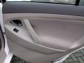 Super White - Camry LE Photo No. 16