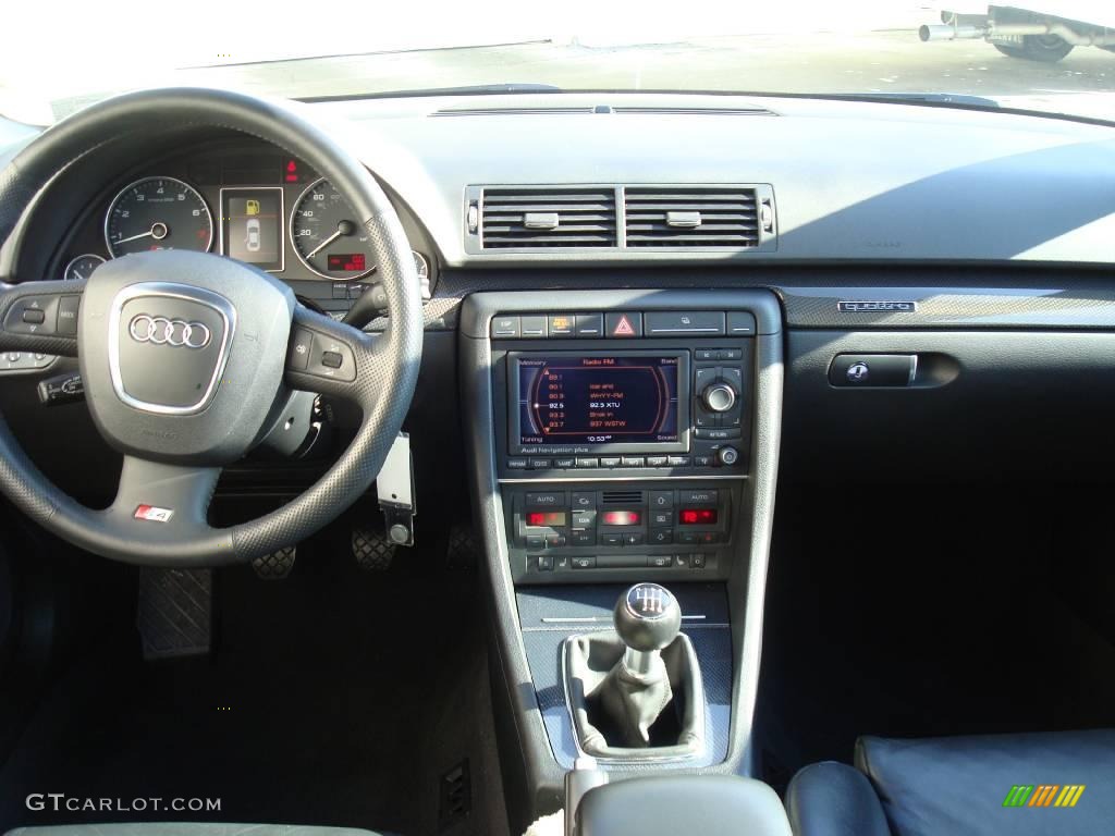 2007 S4 4.2 quattro Sedan - Deep Sea Blue Pearl Effect / Ebony photo #22