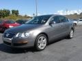 United Gray - Passat Komfort Sedan Photo No. 1