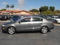 United Gray - Passat Komfort Sedan Photo No. 2