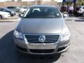 United Gray - Passat Komfort Sedan Photo No. 8