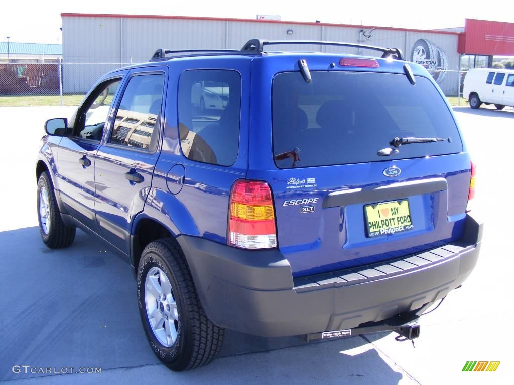 2006 Escape XLT - Sonic Blue Metallic / Medium/Dark Flint photo #8