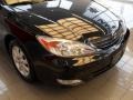 Black - Camry XLE Photo No. 12