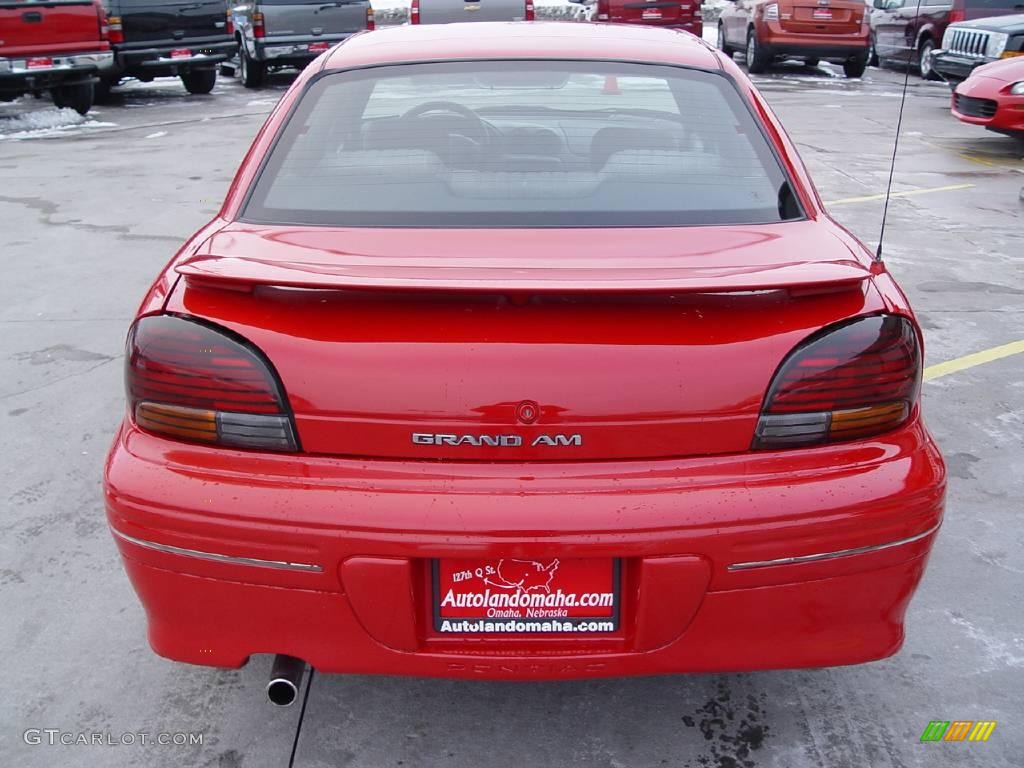 1996 Grand Am SE Sedan - Bright Red / Pewter photo #6