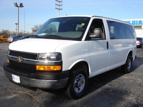 2009 Chevrolet Express LT 3500 Passenger Van Data, Info and Specs