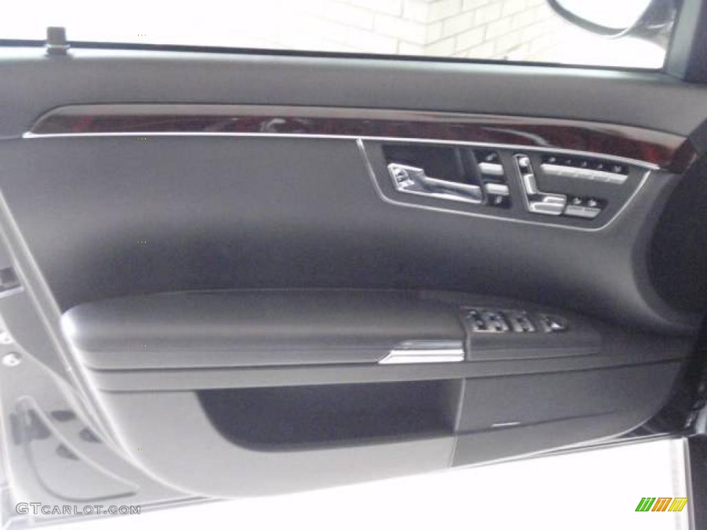 2008 S 63 AMG Sedan - Black / Black photo #18