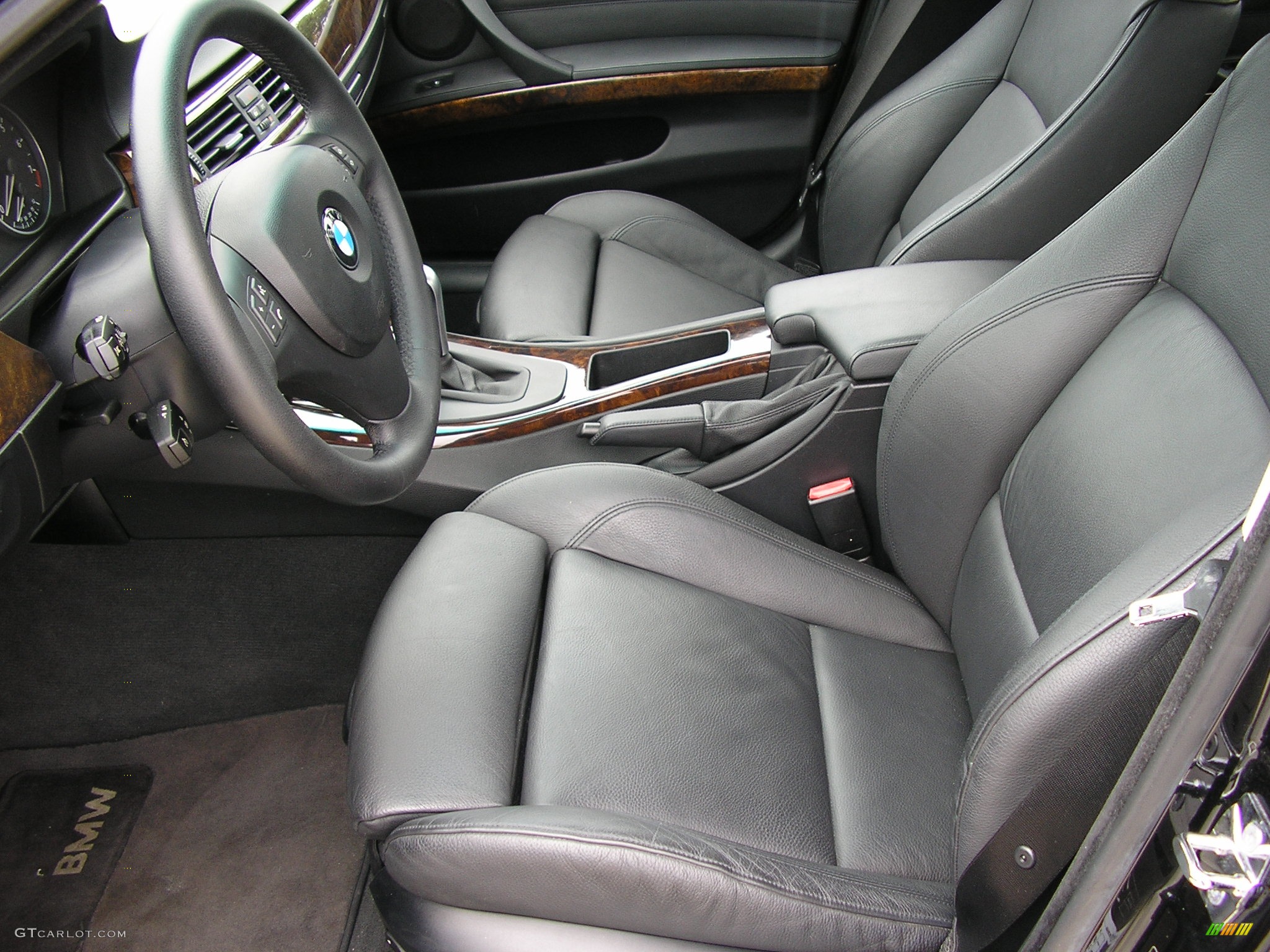 2006 3 Series 325xi Sedan - Jet Black / Black photo #11