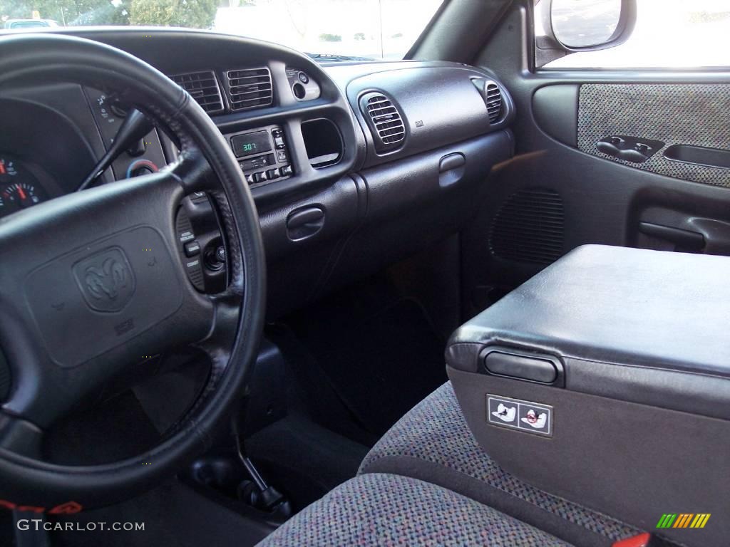 2000 Ram 1500 Sport Regular Cab - Forest Green Pearlcoat / Mist Gray photo #26