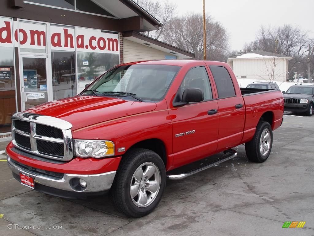 2003 Ram 1500 SLT Quad Cab 4x4 - Flame Red / Dark Slate Gray photo #3