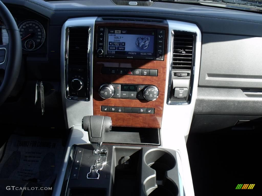 2010 Ram 1500 Laramie Crew Cab 4x4 - Austin Tan Pearl / Dark Slate/Medium Graystone photo #11