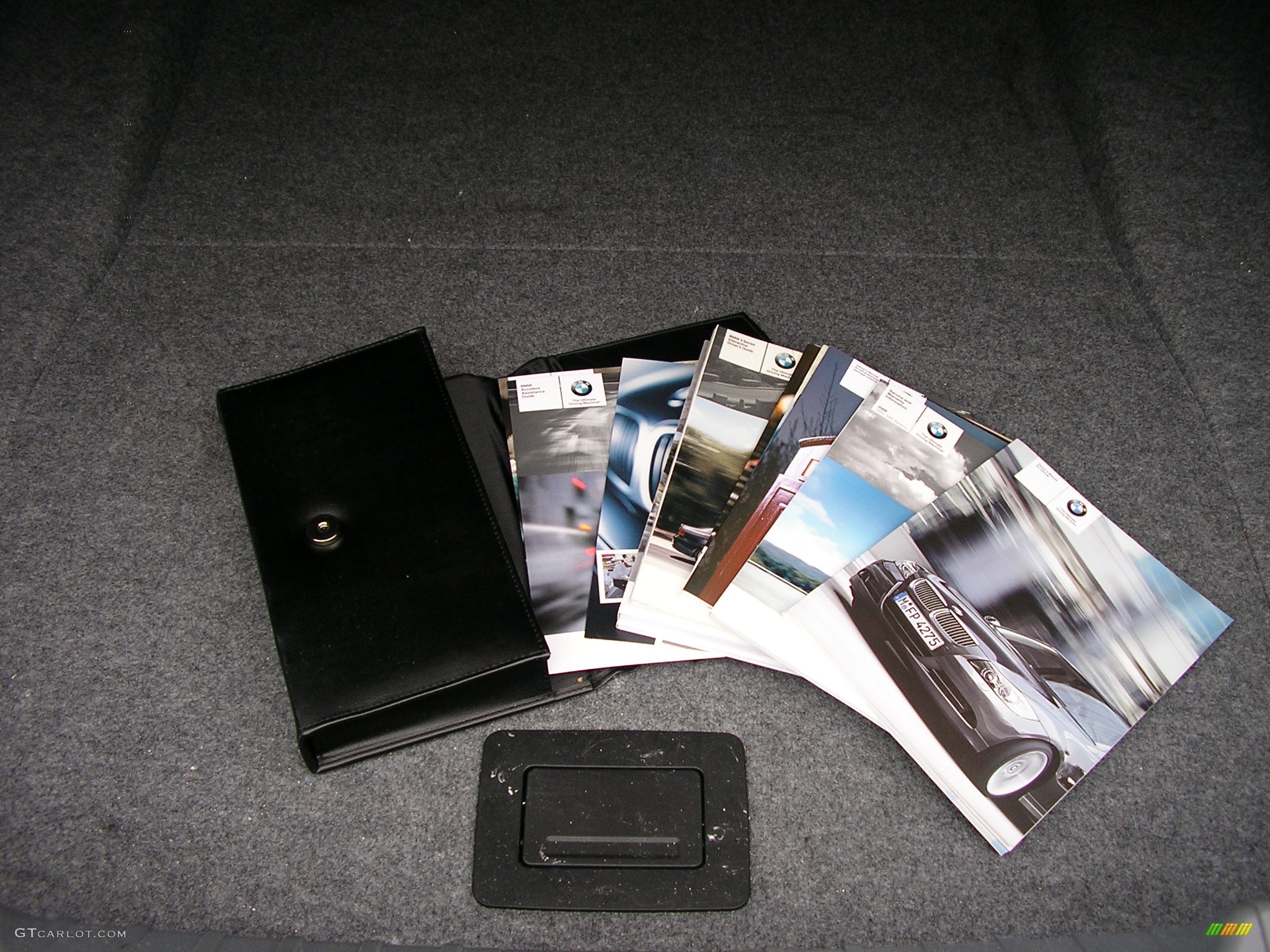 2006 3 Series 325xi Sedan - Jet Black / Black photo #16