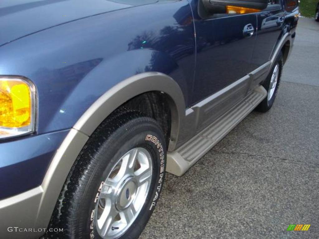 2003 Expedition Eddie Bauer 4x4 - Medium Wedgewood Blue Metallic / Medium Parchment photo #10