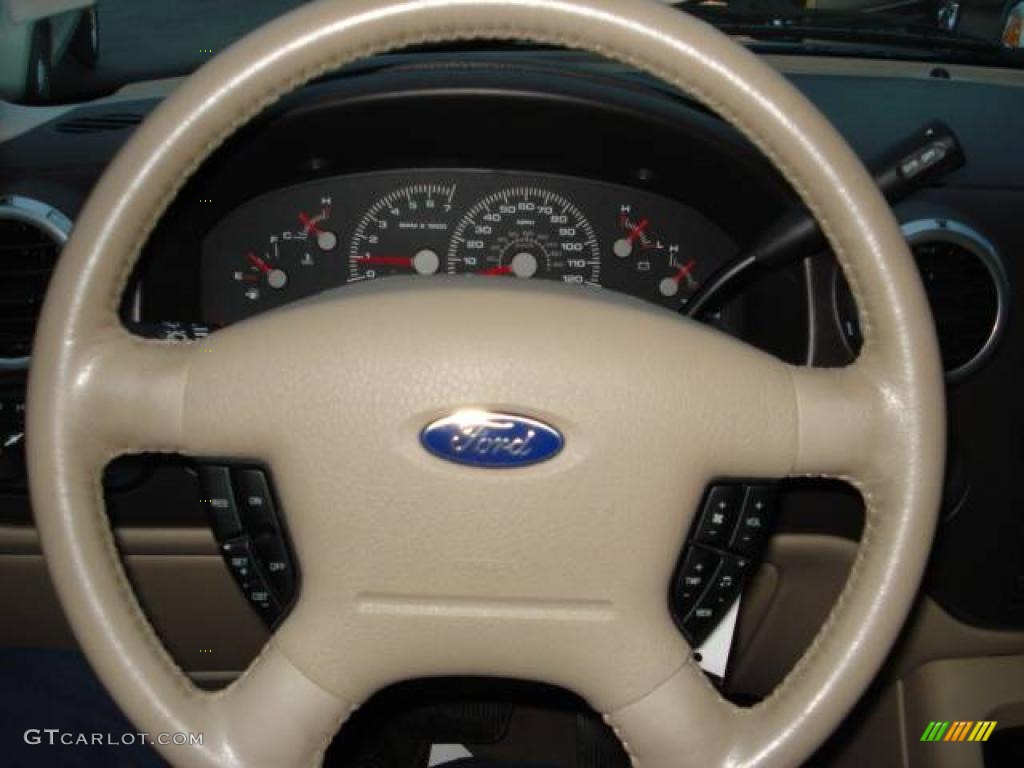 2003 Expedition Eddie Bauer 4x4 - Medium Wedgewood Blue Metallic / Medium Parchment photo #21