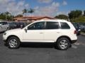 Campanella White - Touareg V6 Photo No. 2