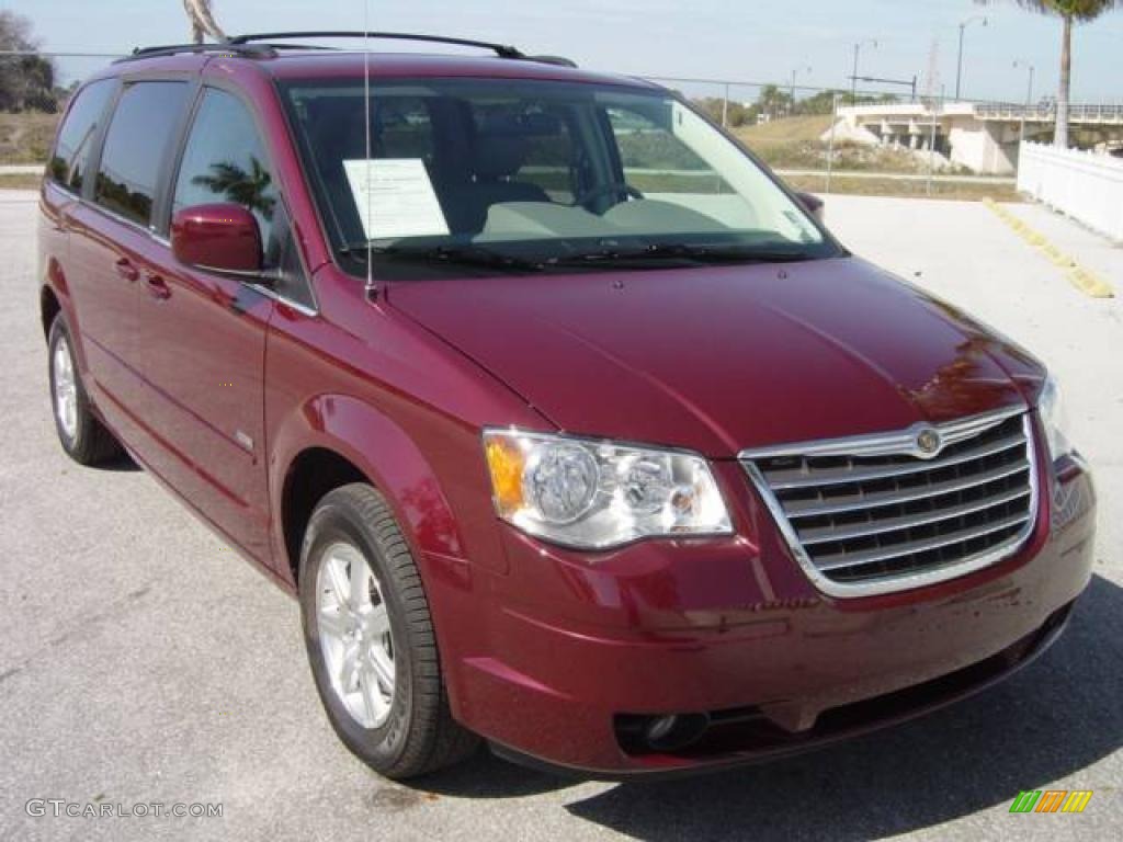 Deep Crimson Crystal Pearlcoat Chrysler Town & Country