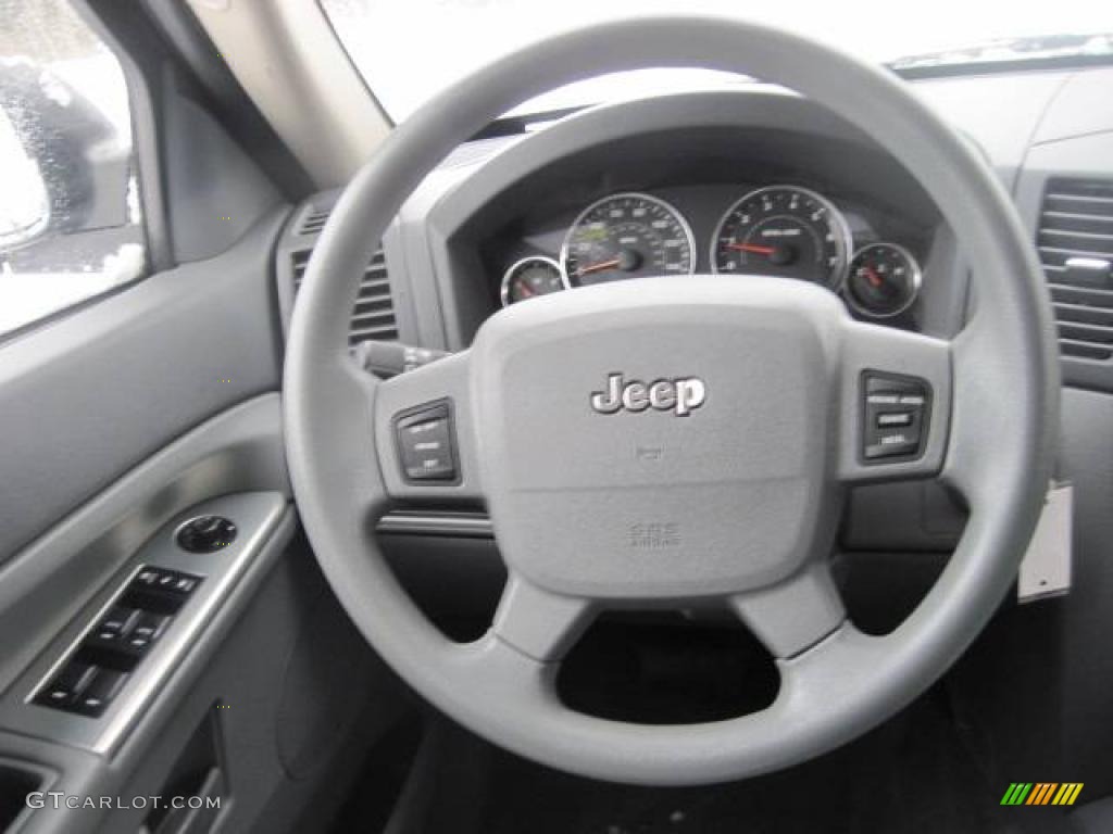 2007 Grand Cherokee Laredo 4x4 - Mineral Gray Metallic / Medium Slate Gray photo #28