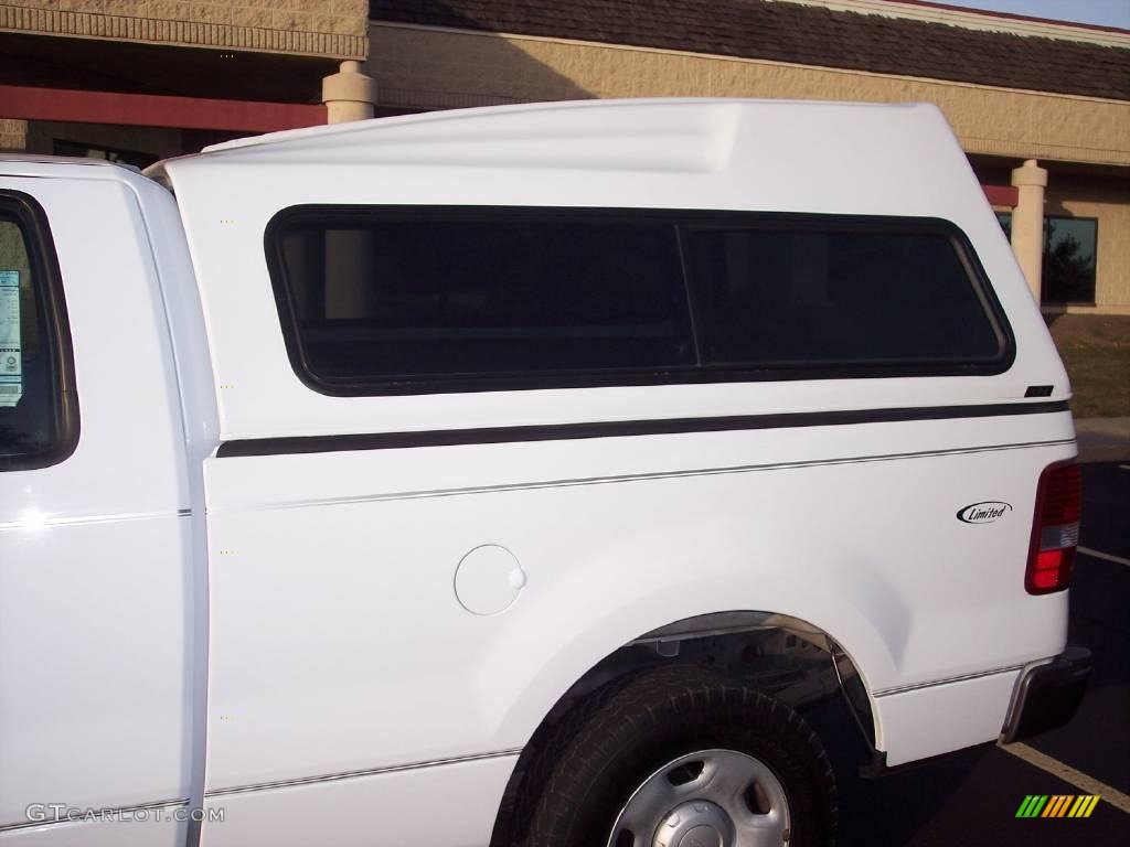 2006 F150 XL SuperCab - Oxford White / Medium Flint photo #8