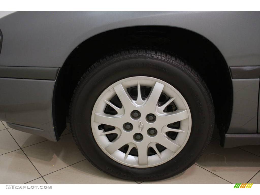 2005 Impala  - Medium Gray Metallic / Medium Gray photo #18