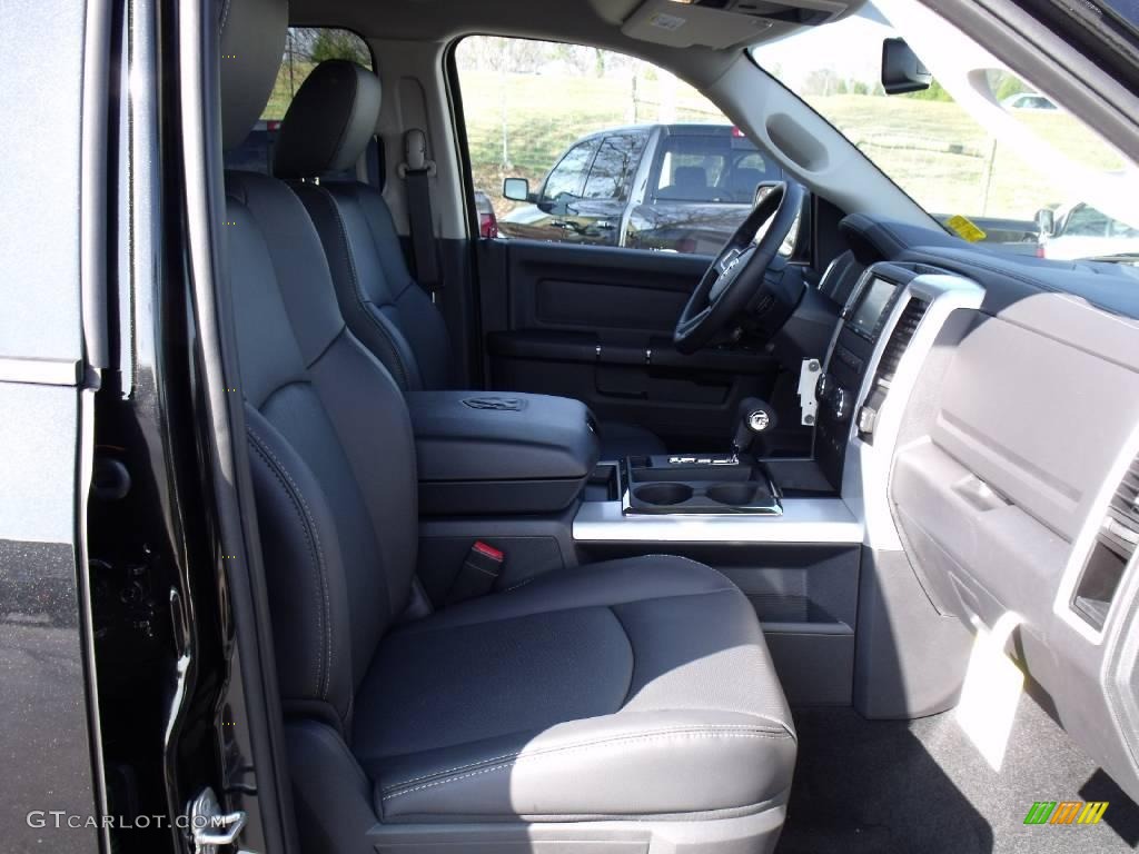 2010 Ram 1500 SLT Crew Cab - Brilliant Black Crystal Pearl / Dark Slate Gray photo #9