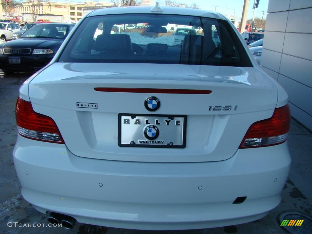 2009 1 Series 128i Coupe - Alpine White / Black photo #4