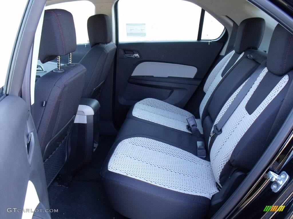 2010 Equinox LS - Black / Jet Black/Light Titanium photo #11