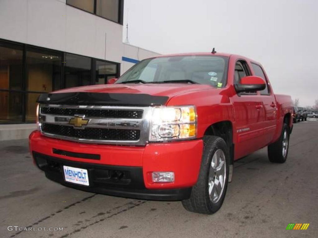 2009 Silverado 1500 LTZ Crew Cab 4x4 - Victory Red / Light Titanium photo #2