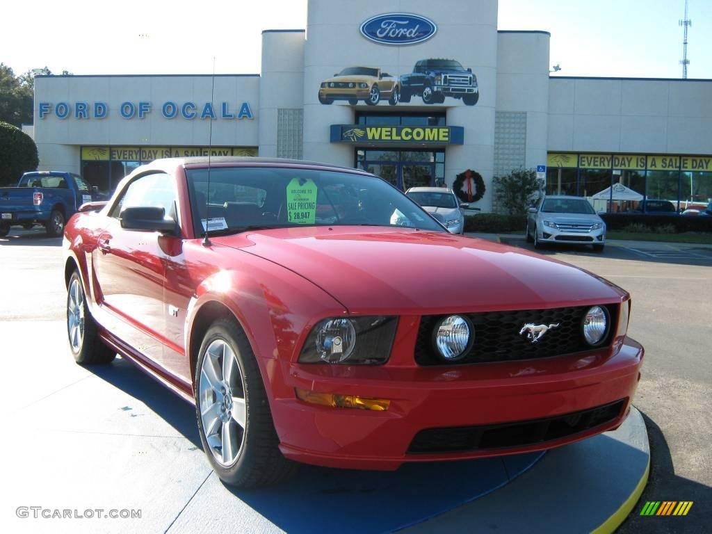 2008 Mustang GT Premium Convertible - Torch Red / Black/Red photo #9