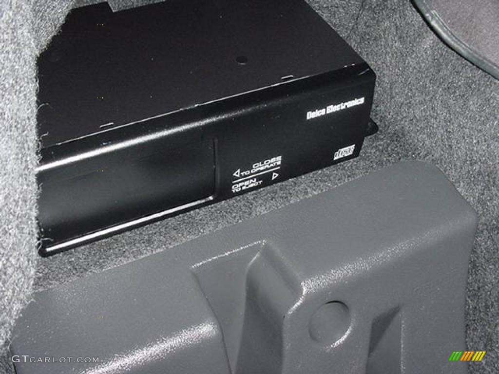 1999 Pontiac Firebird Trans Am WS-6 Coupe Audio System Photo #23872514