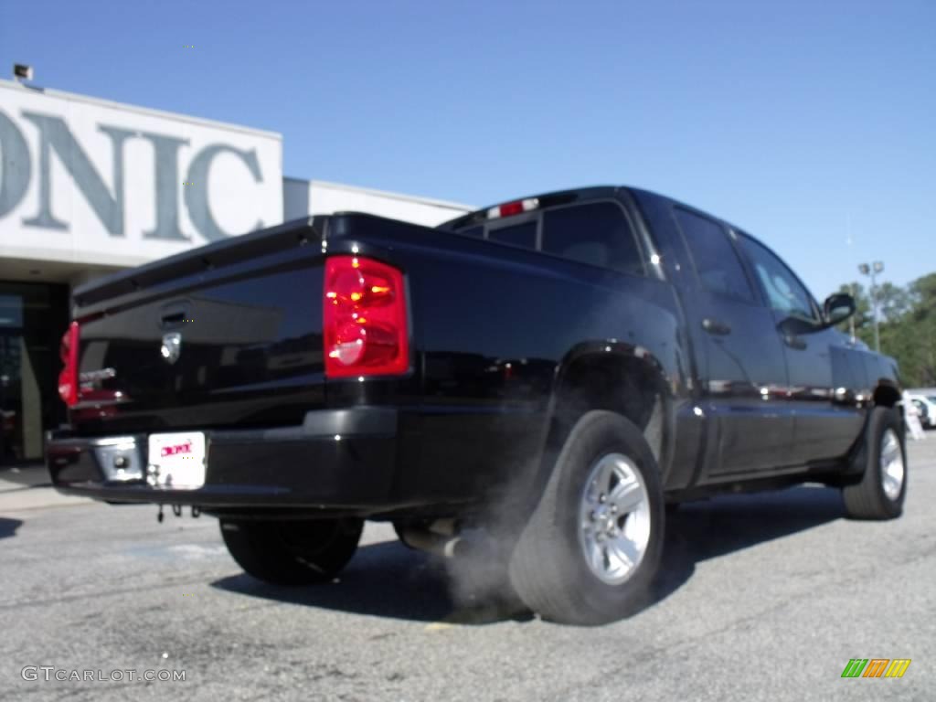 2008 Dakota SLT Crew Cab - Brilliant Black / Dark Slate Gray/Medium Slate Gray photo #8