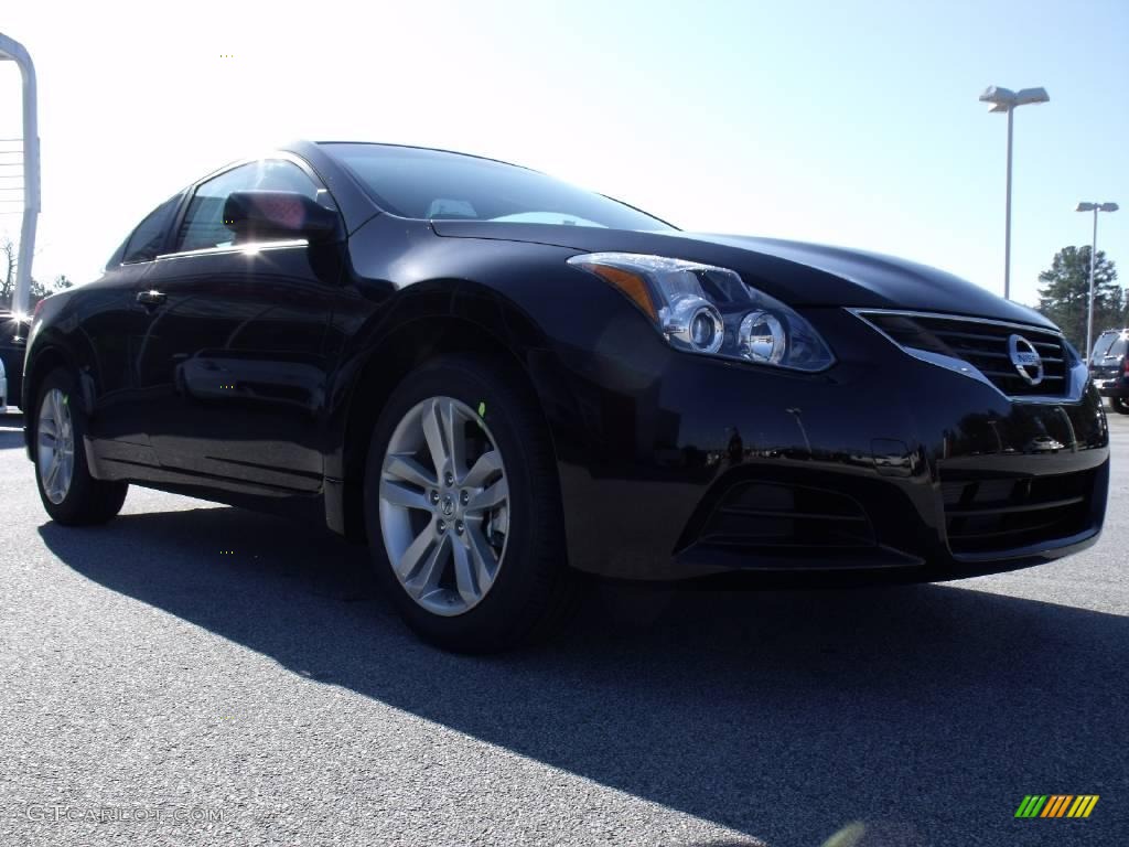 2010 Altima 2.5 S Coupe - Crimson Black / Charcoal photo #7