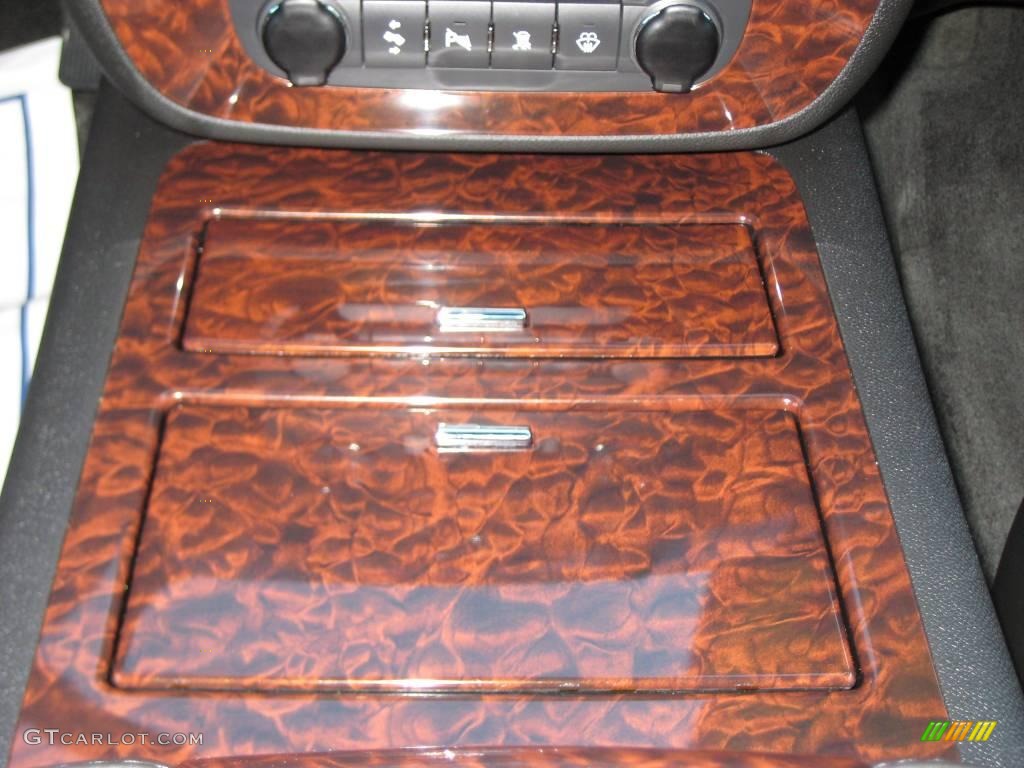 2008 Sierra 1500 Denali Crew Cab AWD - Polar White / Ebony photo #32