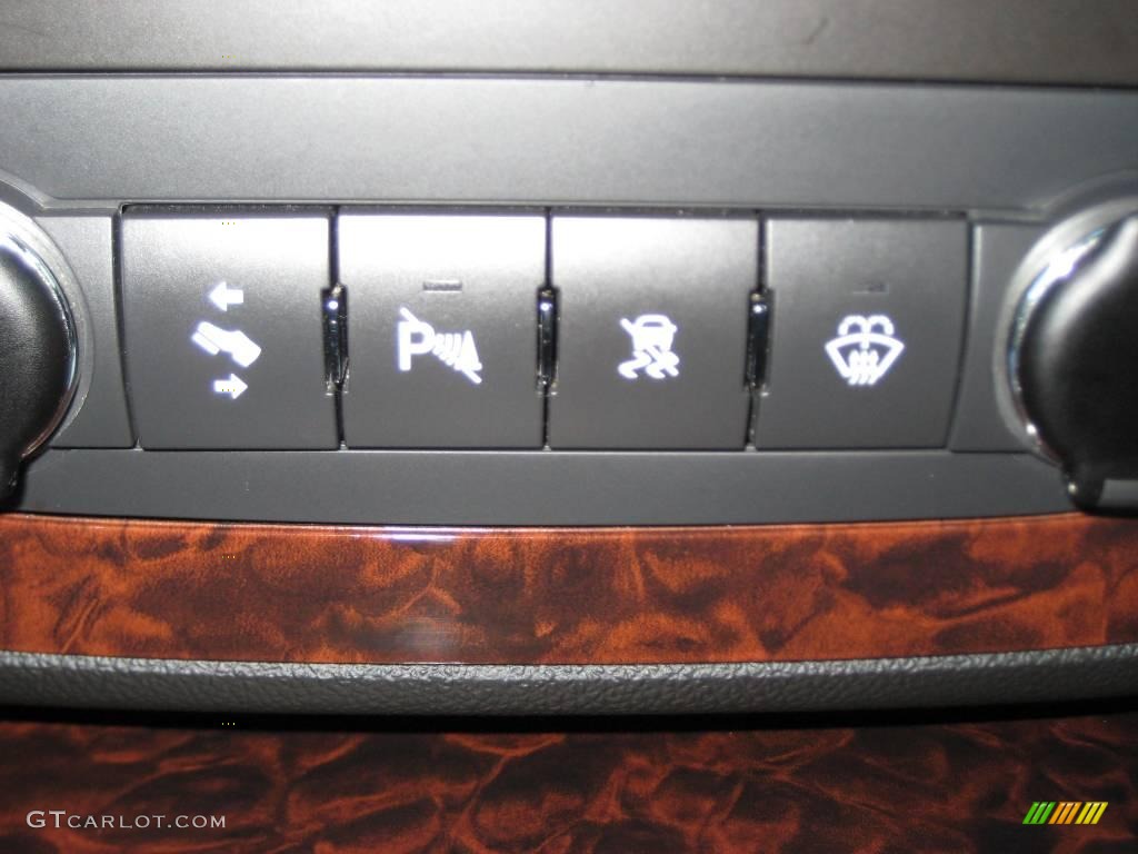 2008 Sierra 1500 Denali Crew Cab AWD - Polar White / Ebony photo #38