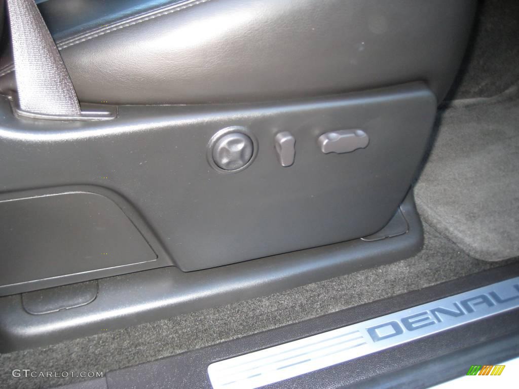 2008 Sierra 1500 Denali Crew Cab AWD - Polar White / Ebony photo #46