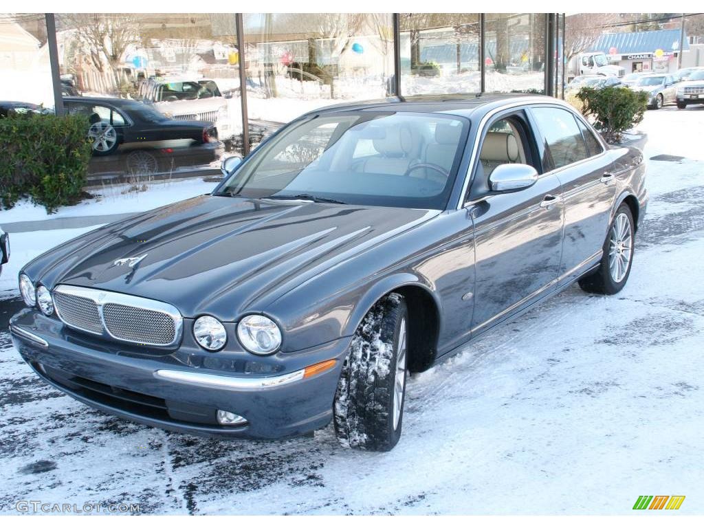 Slate Grey Metallic Jaguar XJ