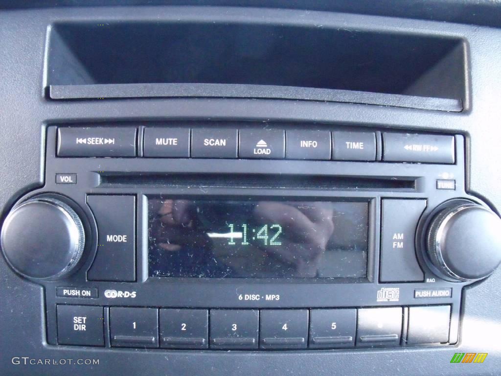 2006 Commander Limited - Black / Dark Slate Gray/Light Graystone photo #28