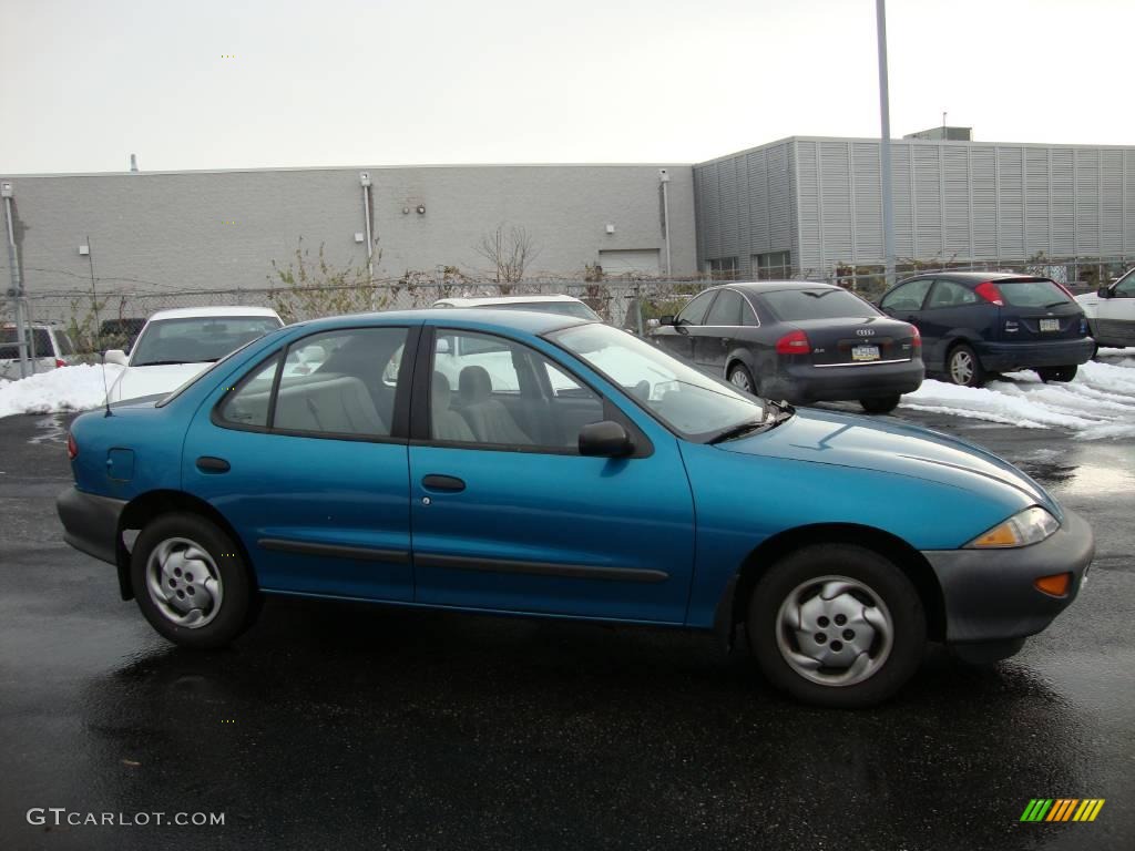 1995 Cavalier Sedan - Teal Blue Metallic / Gray photo #6