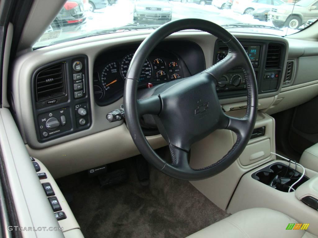 2002 Tahoe LT 4x4 - Light Pewter Metallic / Tan/Neutral photo #11