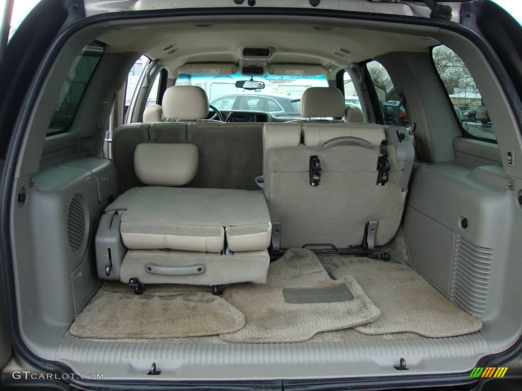 2002 Tahoe LT 4x4 - Light Pewter Metallic / Tan/Neutral photo #23