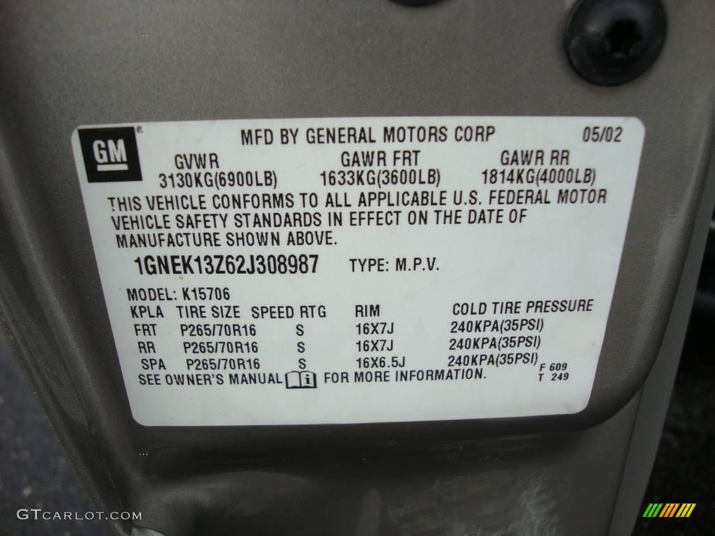 2002 Tahoe LT 4x4 - Light Pewter Metallic / Tan/Neutral photo #41