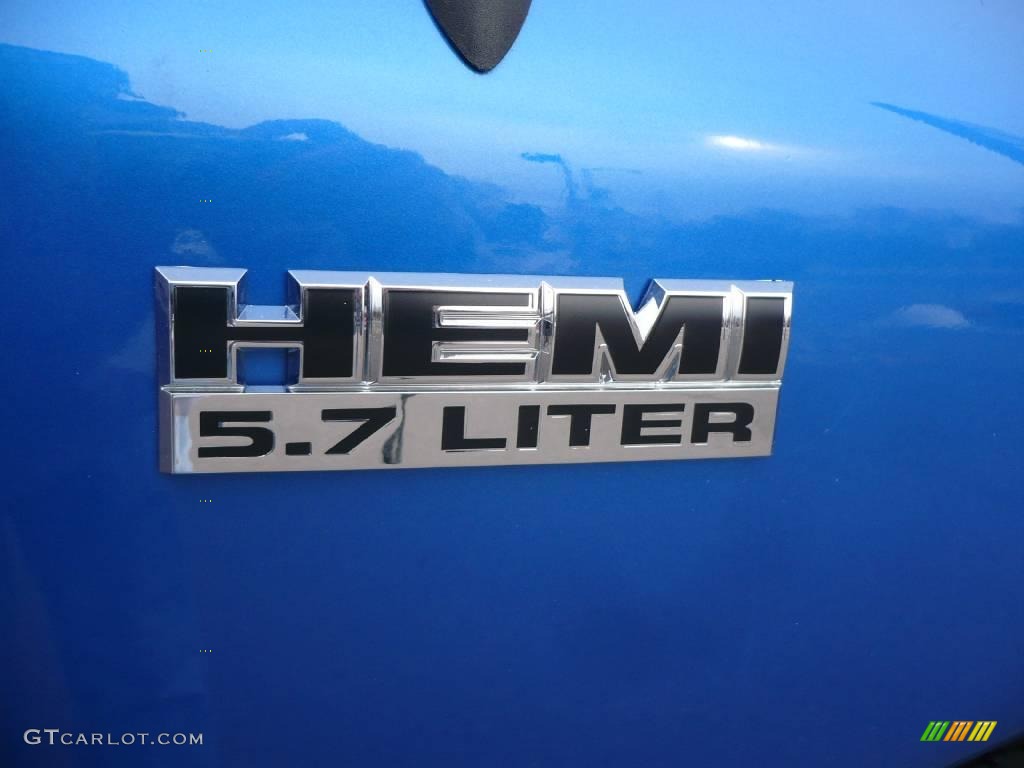 2007 Ram 1500 Sport Quad Cab 4x4 - Electric Blue Pearl / Medium Slate Gray photo #17